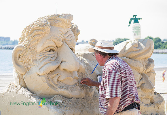 Sand sculpting, Revere