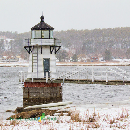 Snow at Doubling Point Light